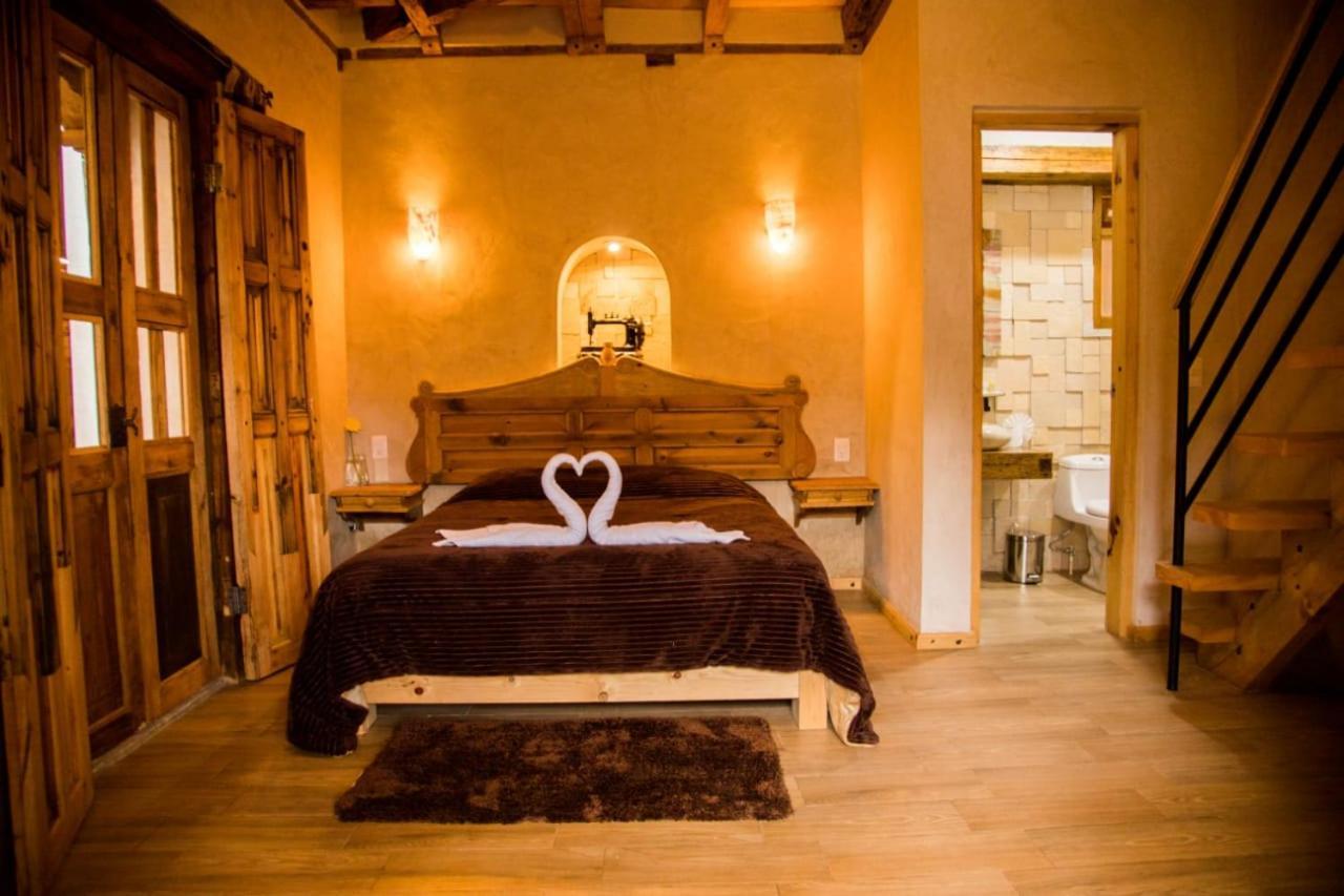 Hotel Casa De Gandhi San Cristóbal de Las Casas エクステリア 写真
