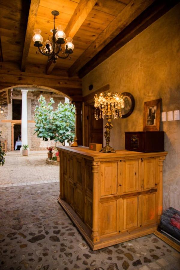 Hotel Casa De Gandhi San Cristóbal de Las Casas エクステリア 写真