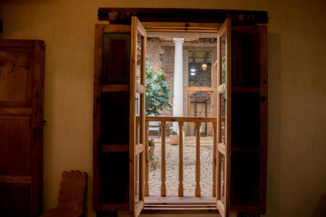 Hotel Casa De Gandhi San Cristóbal de Las Casas エクステリア 写真