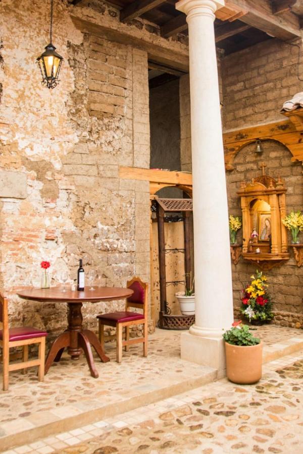 Hotel Casa De Gandhi San Cristóbal de Las Casas エクステリア 写真
