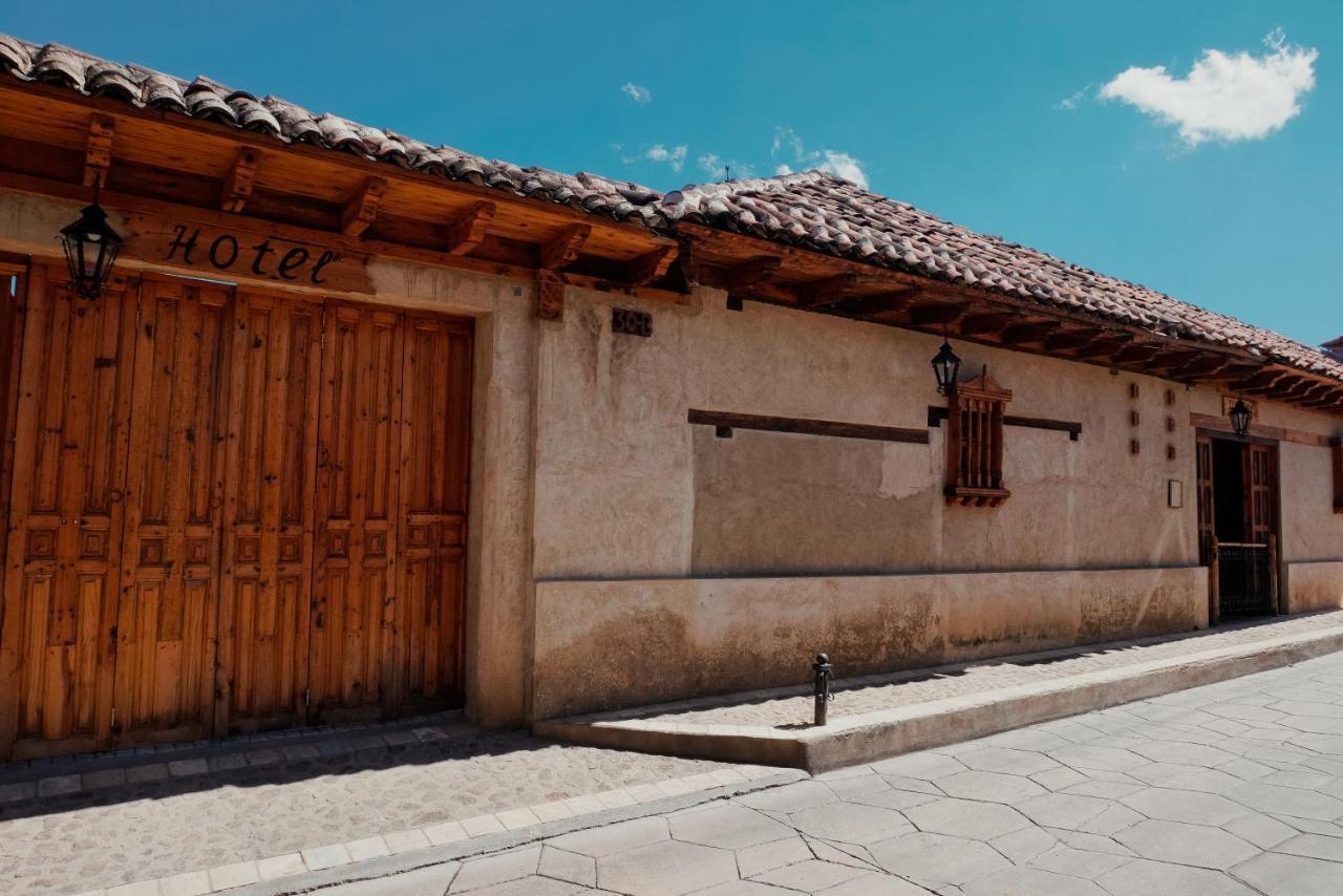 Hotel Casa De Gandhi San Cristóbal de Las Casas エクステリア 写真